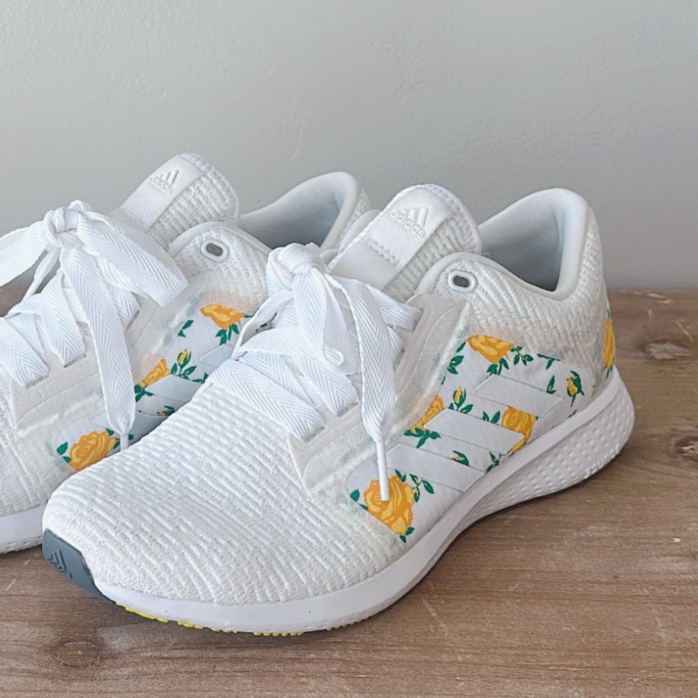 ADIDAS  Edge Lux 4 'Floral Print' RUNNING SHOES Size 8 - Picture 2 of 11